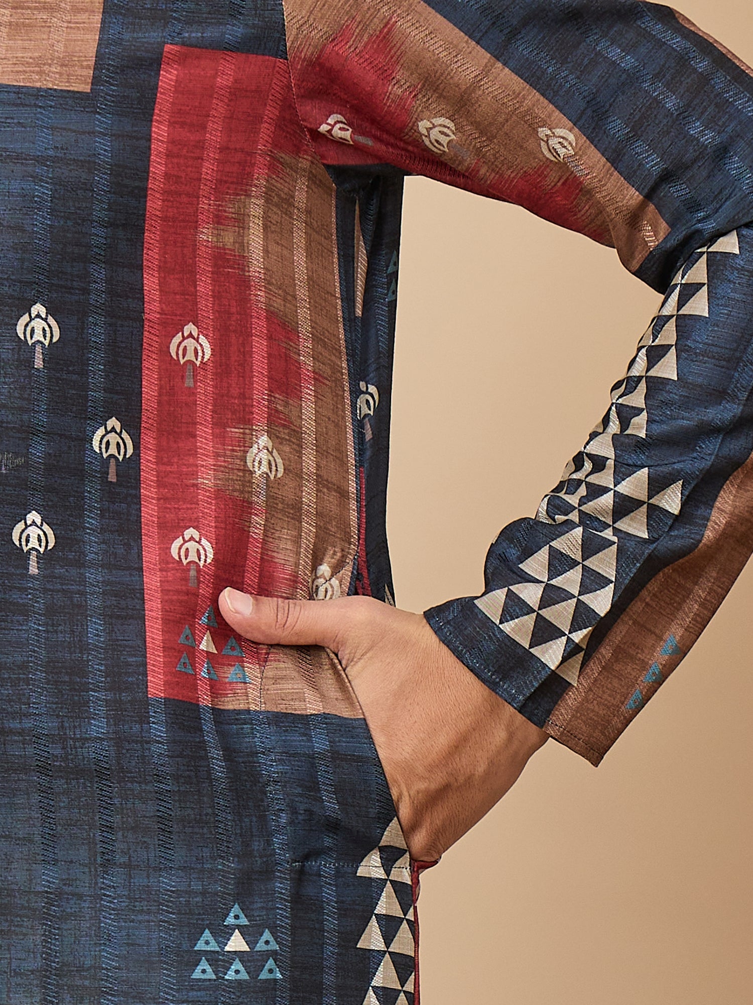 Blue Abstract Printed Kurta Trouser Set