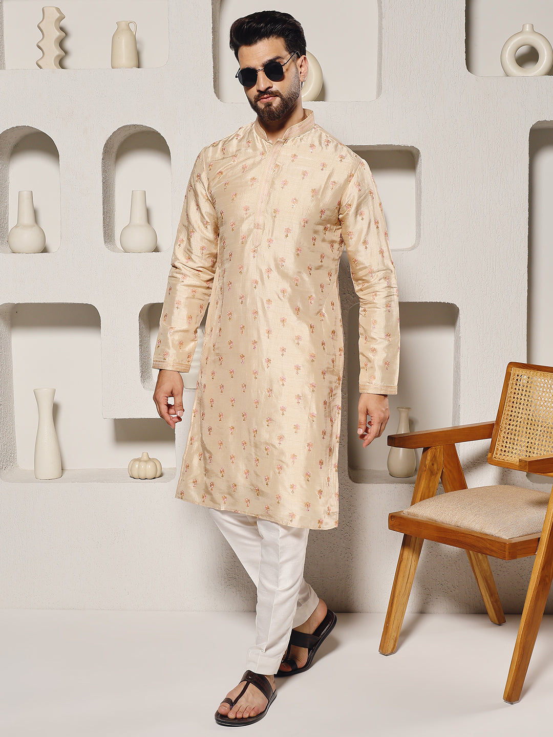 Magnet Men's Tusser Silk Butti Work Kurta Set