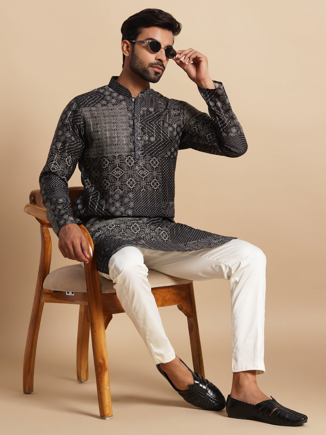 Bandej Print Self Design Kurta Trouser Set