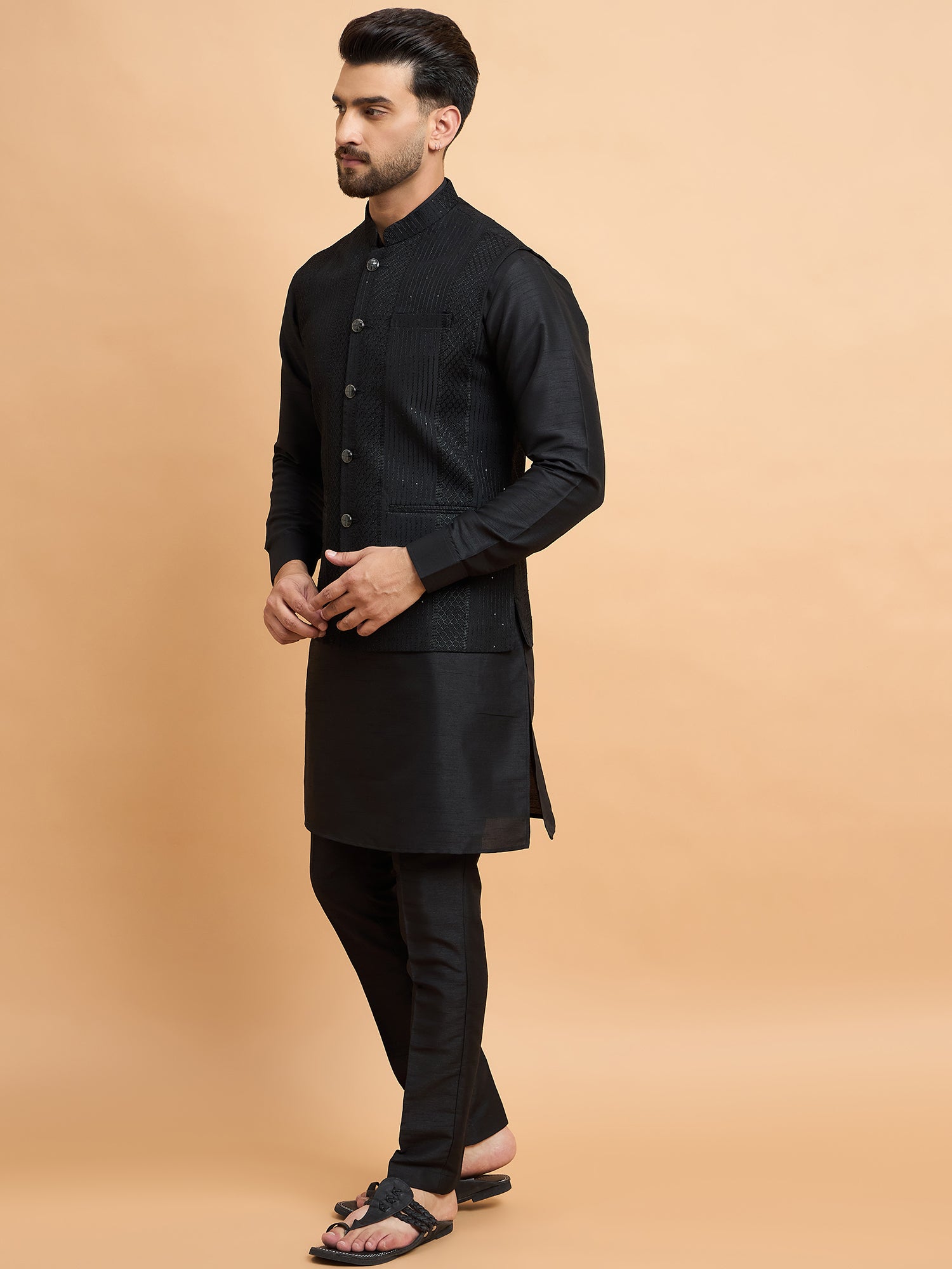 Black Lucknowi Koti Kurta Set
