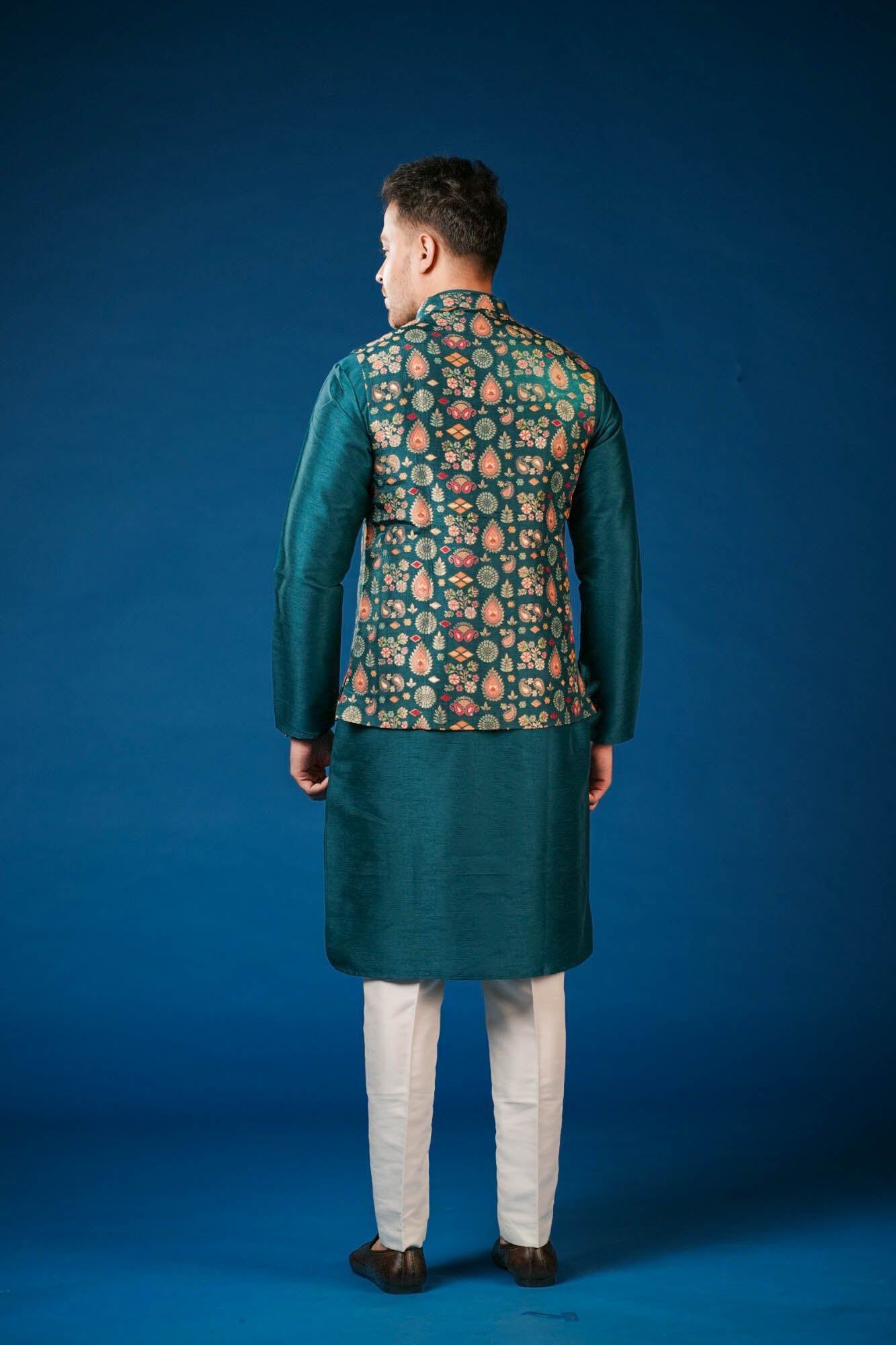 Teal Blue Patoda Silk Koti Set