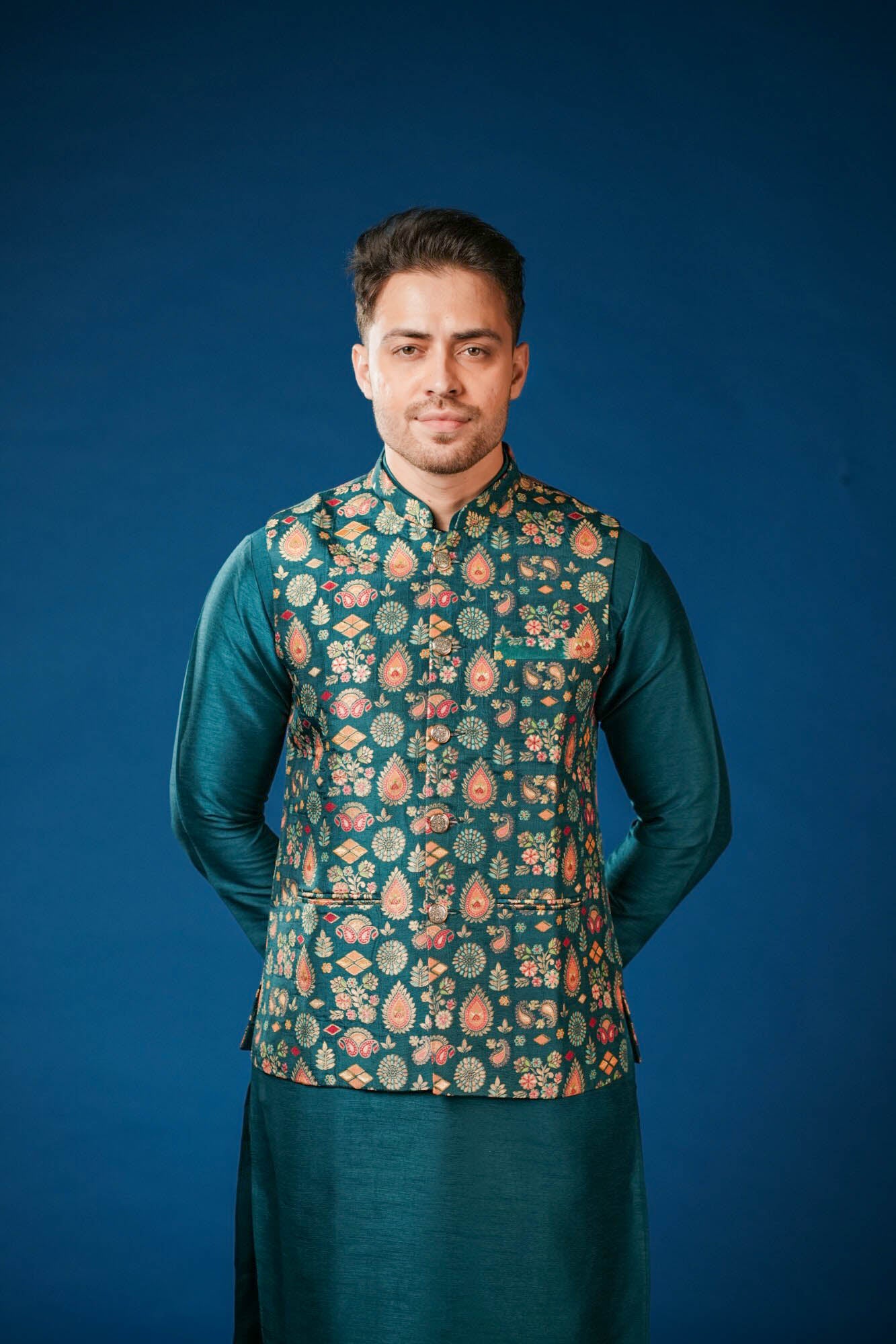 Teal Blue Patoda Silk Koti Set