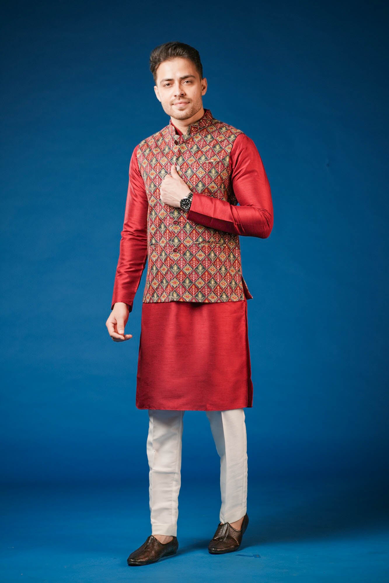 Red Maroon Position Print Lucknowi Koti Set