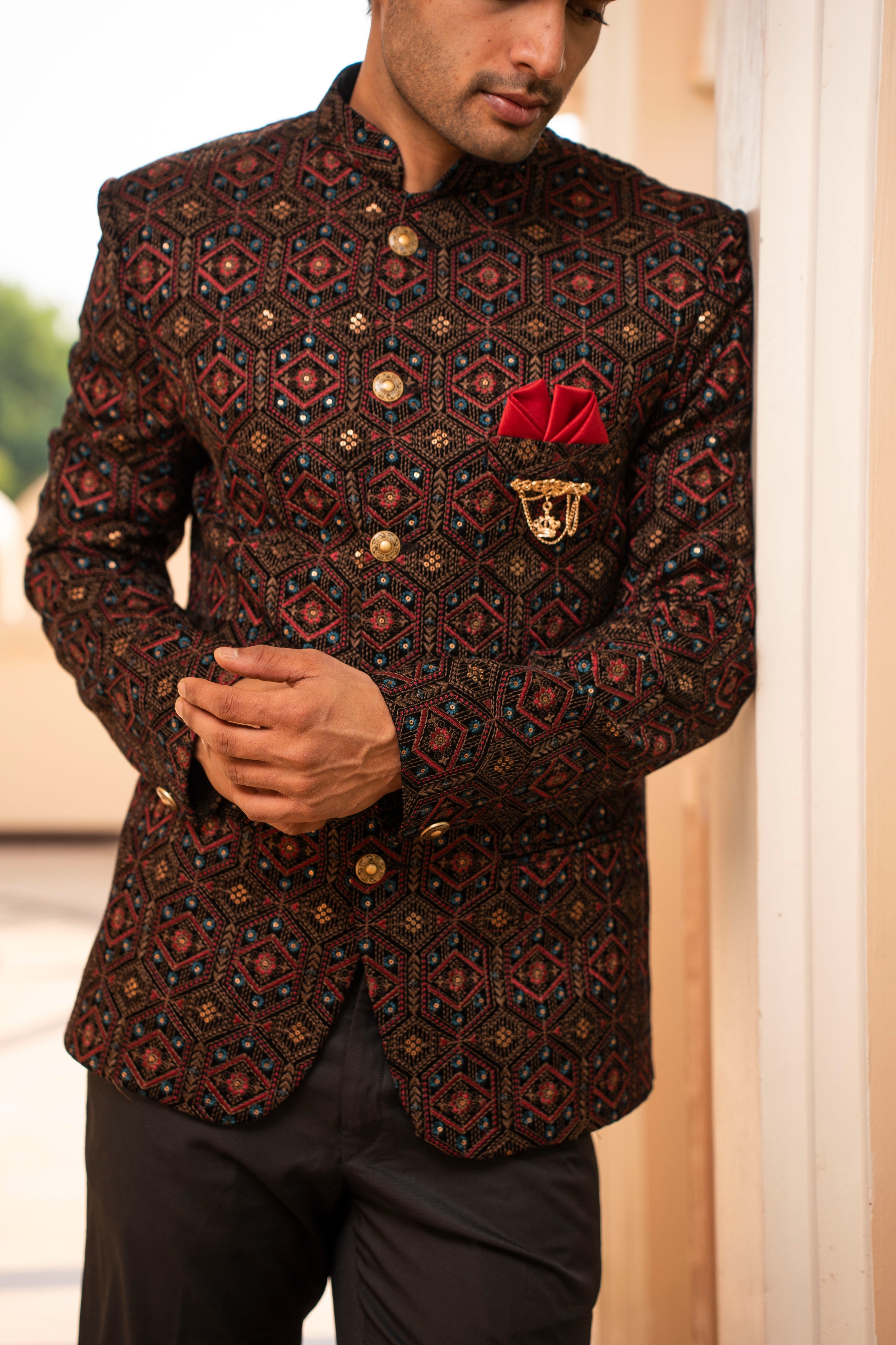 Men Black Jodhpuri Set With Black Trouser