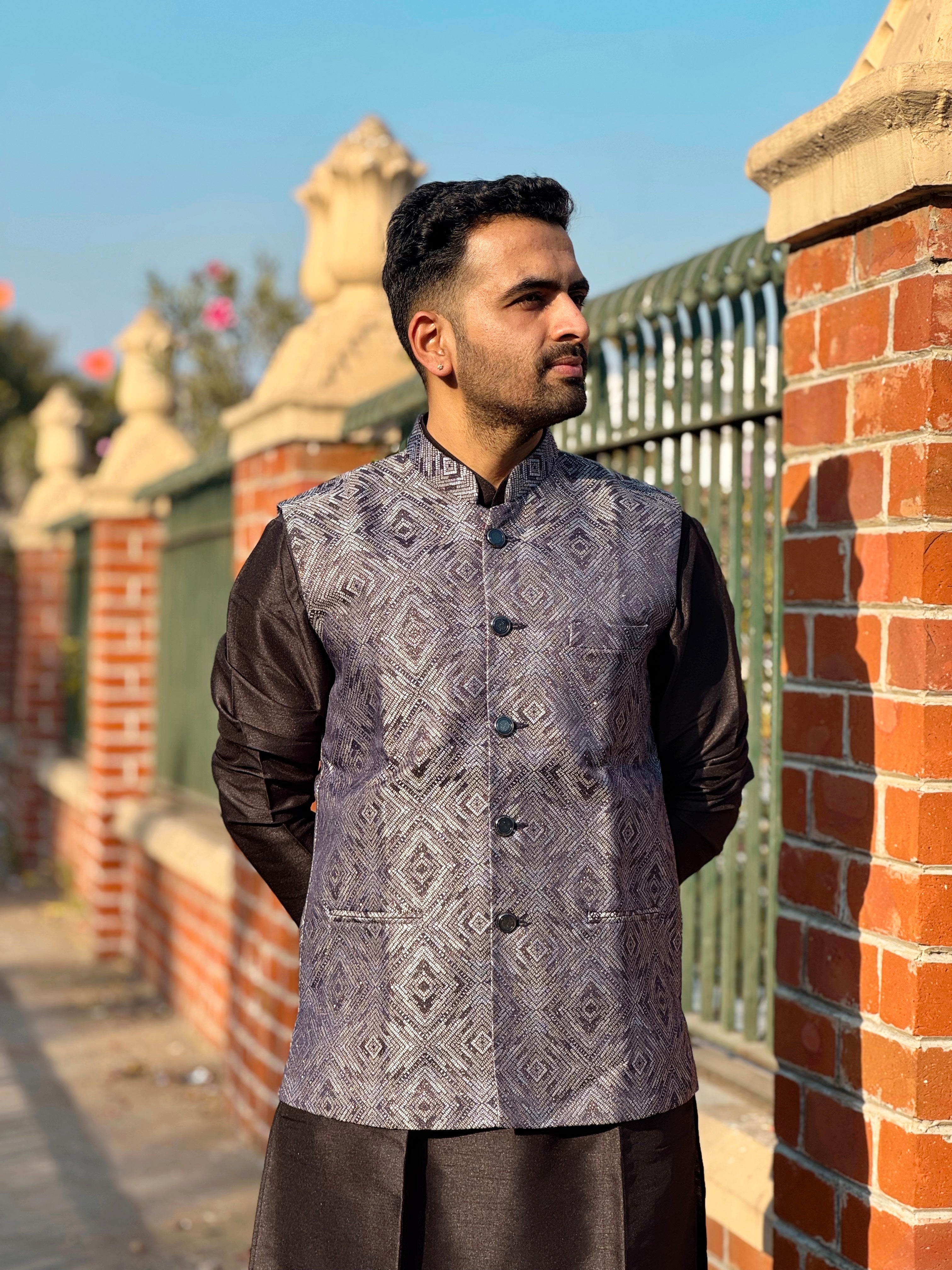 Magnet Men's Black Jaquard Nehru Jacket Set