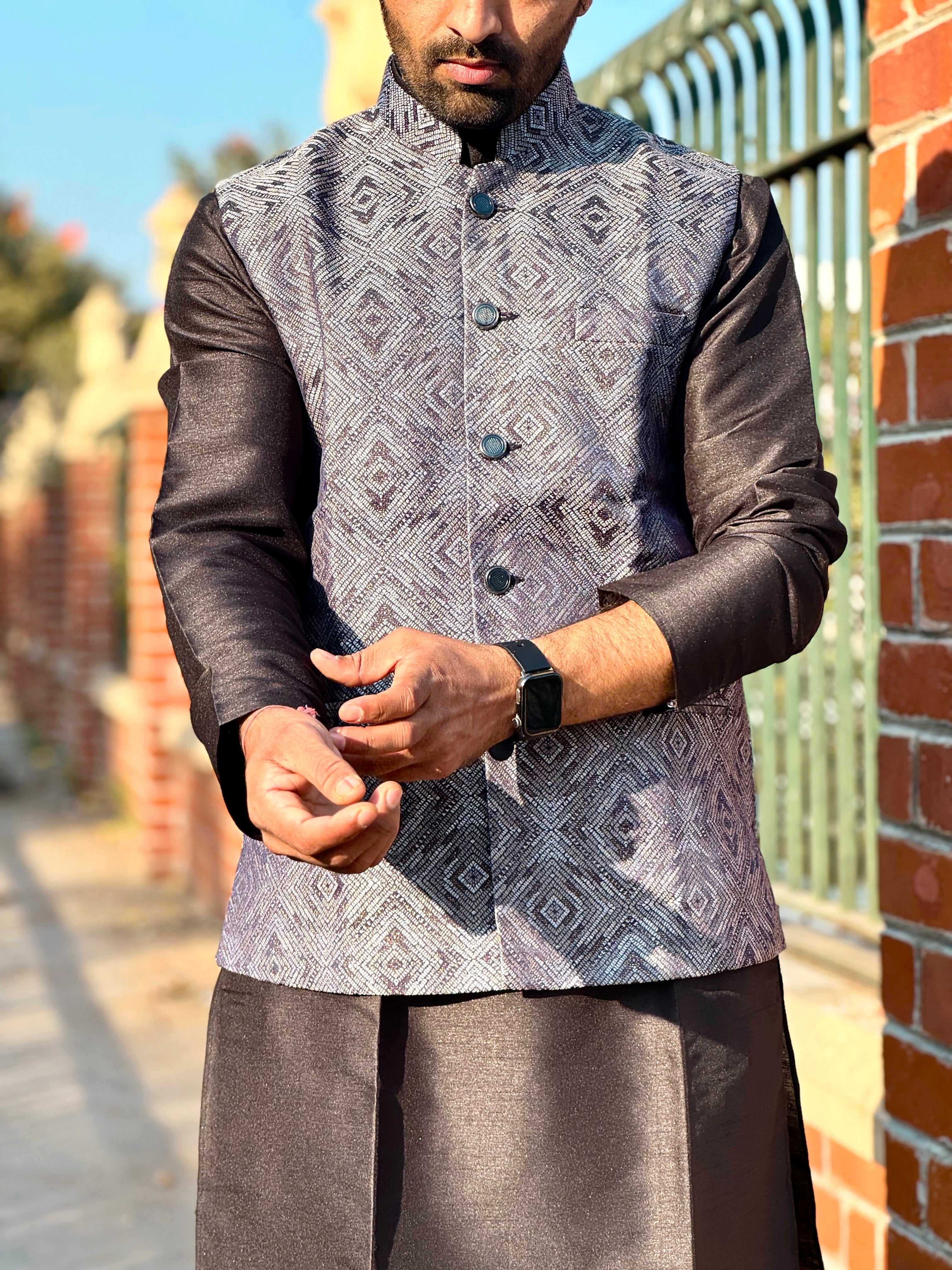 Magnet Men's Black Jaquard Nehru Jacket Set