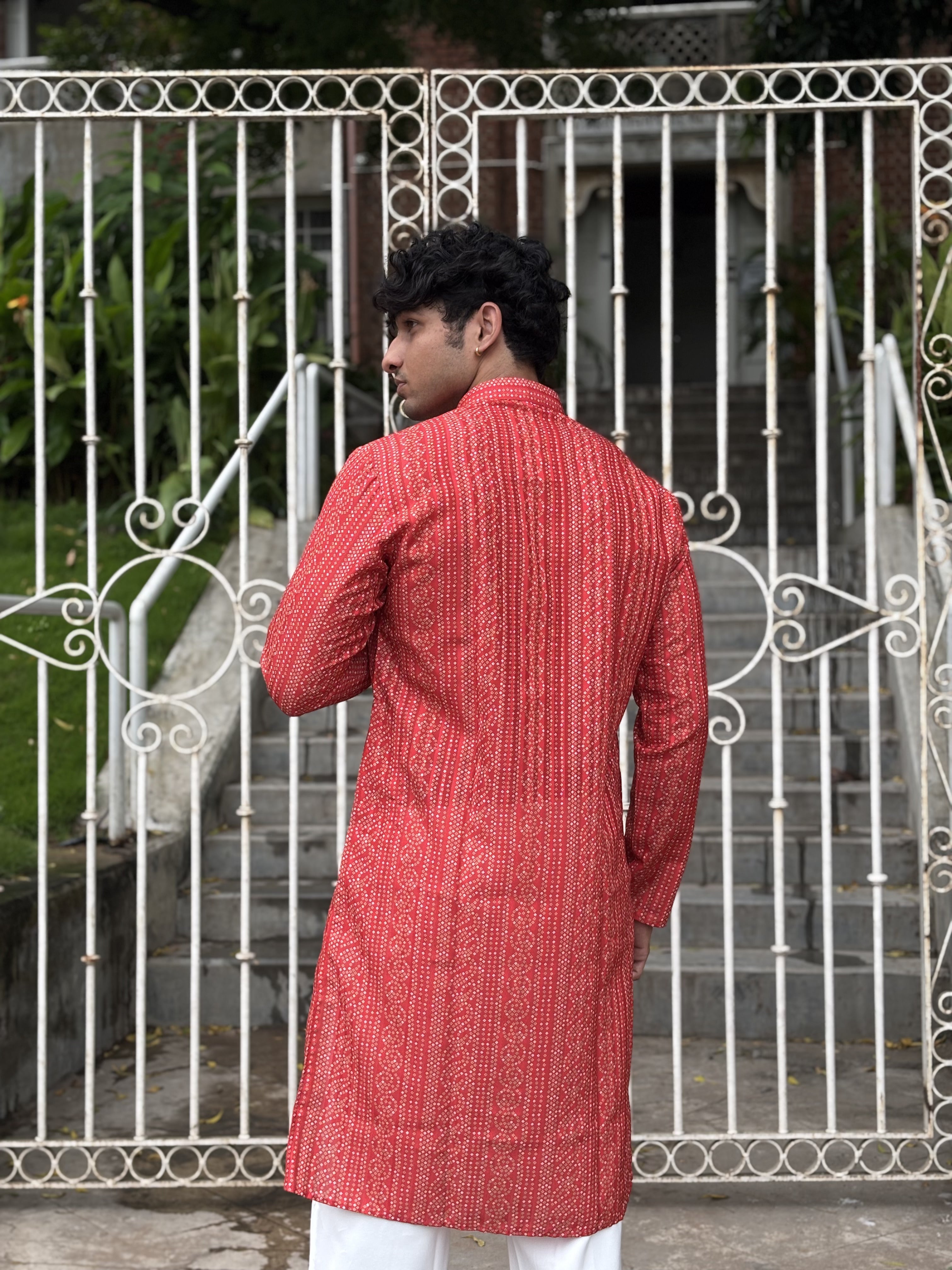 Men Red Bandni Print Kurta Set