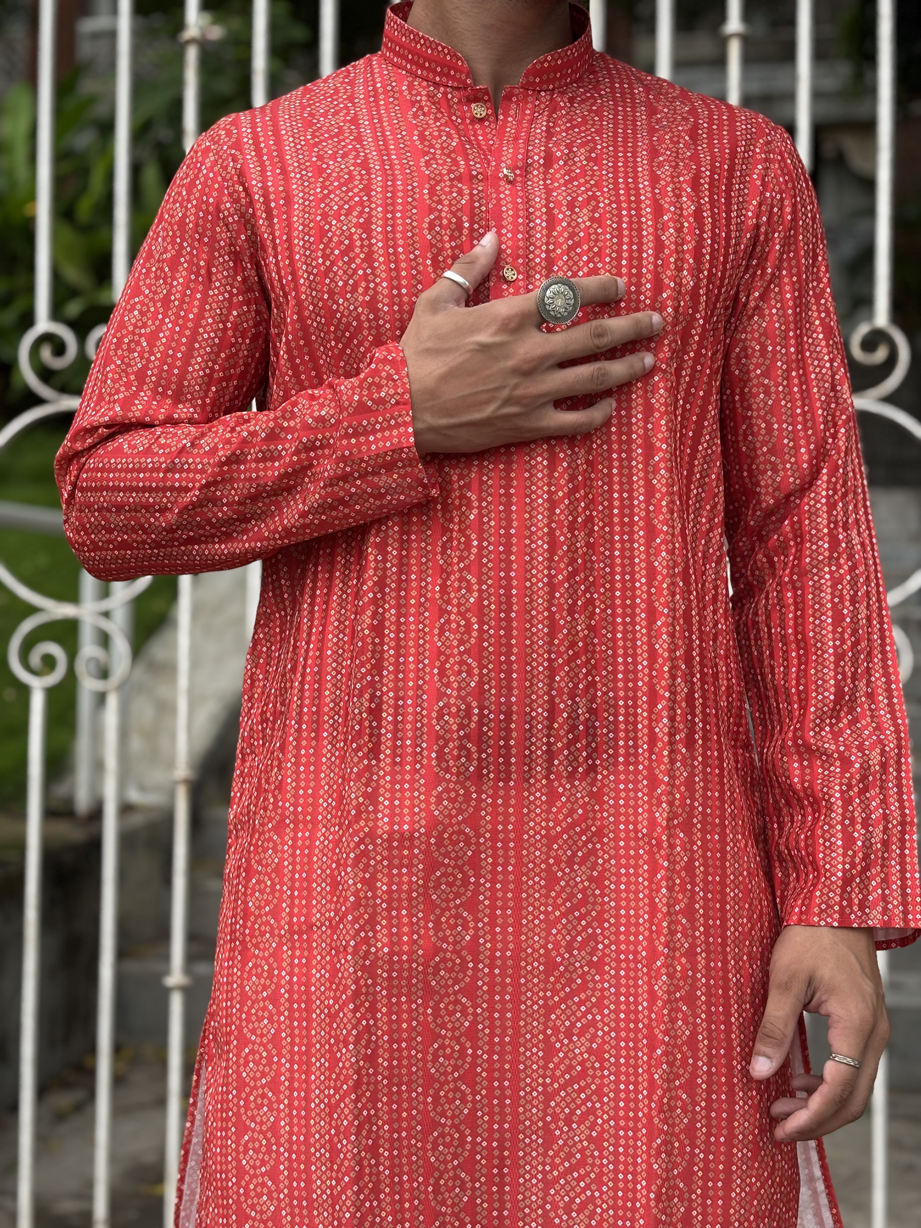 Men Red Bandni Print Kurta Set
