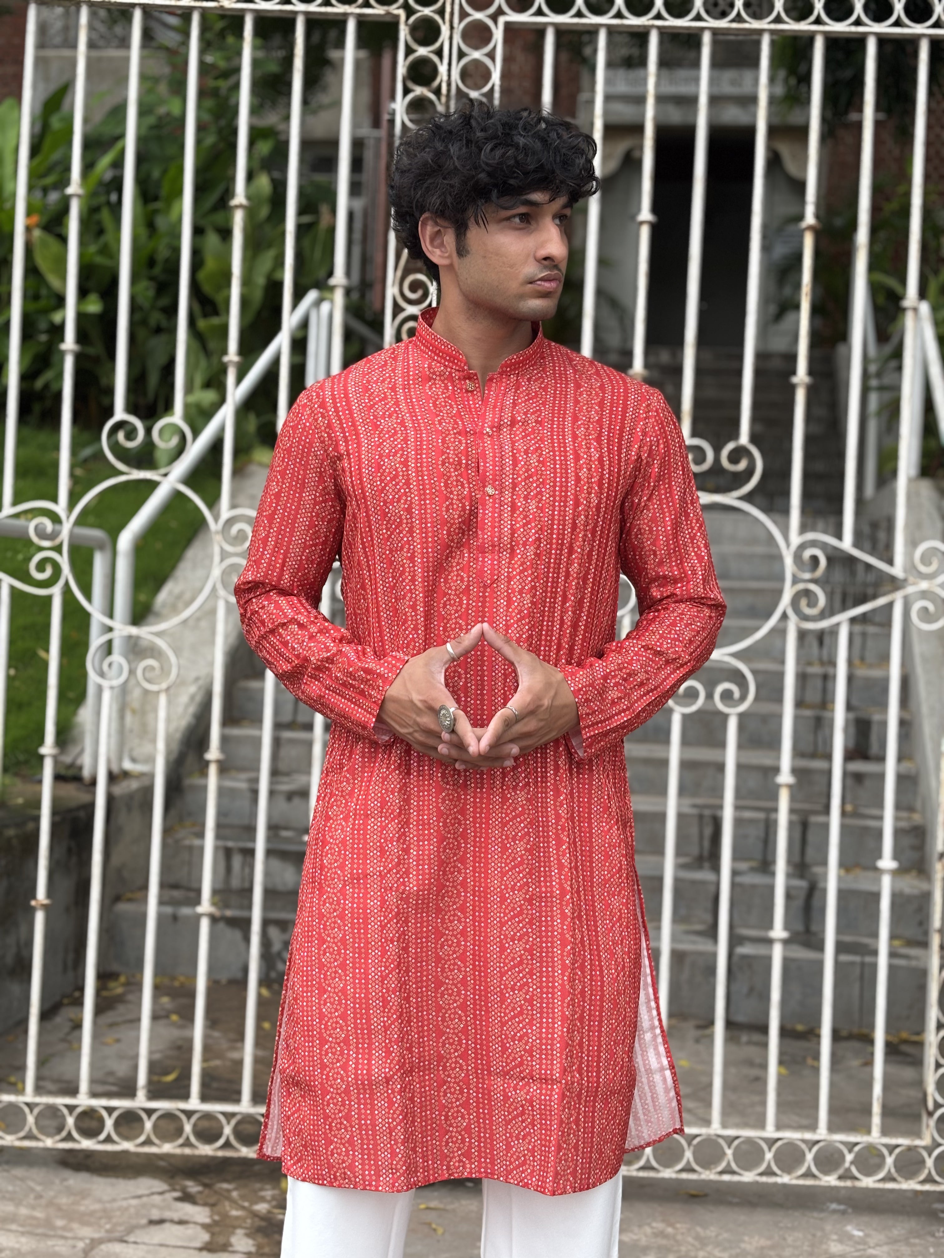 Men Red Bandni Print Kurta Set