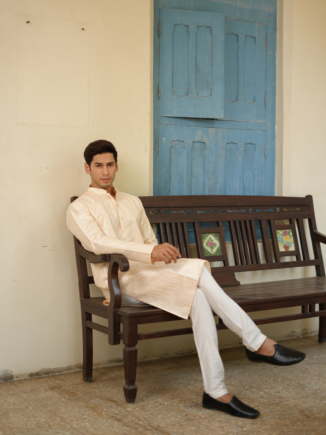 Ivory Lucknowi Kurta Set