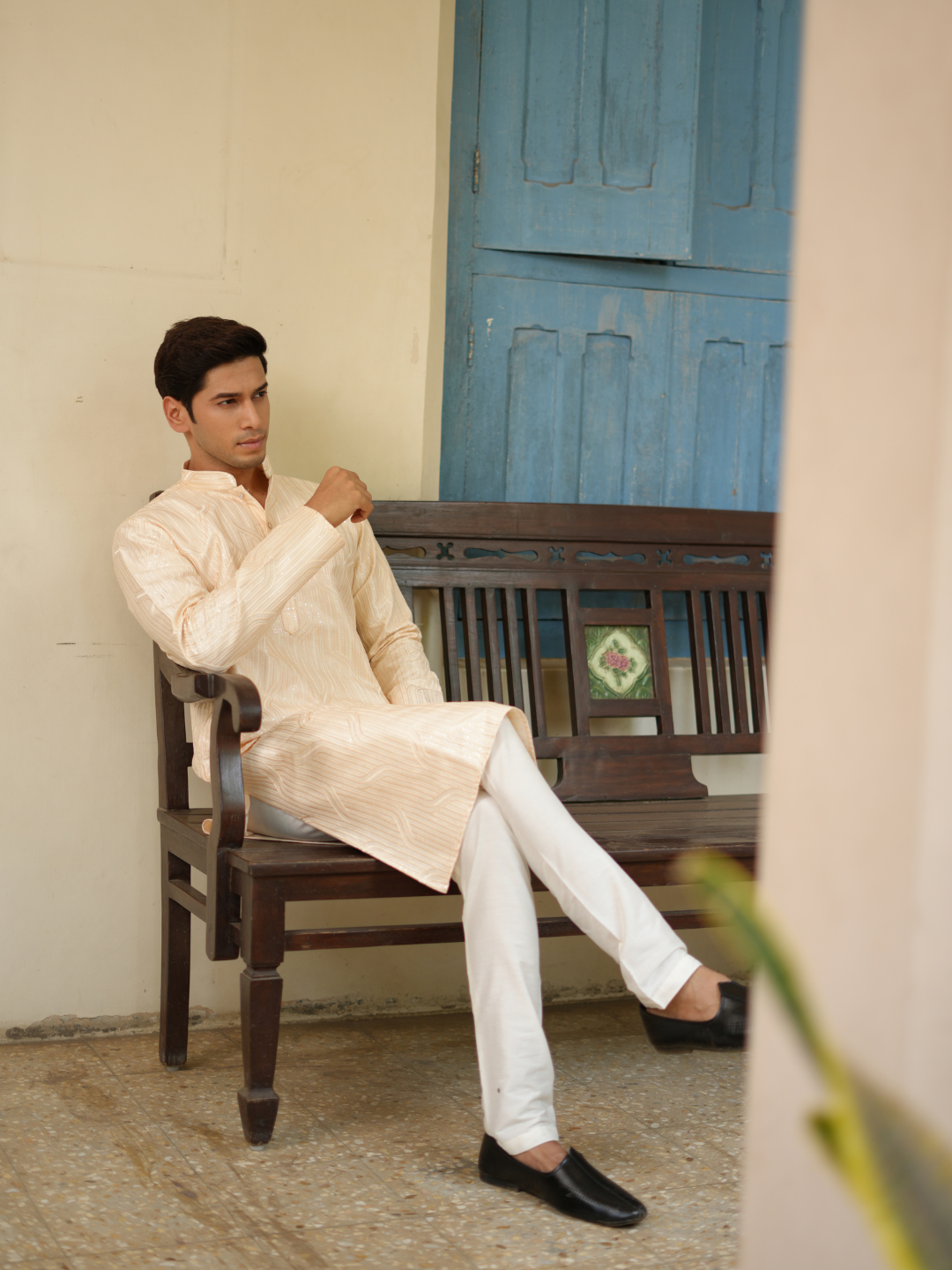 Ivory Lucknowi Kurta Set