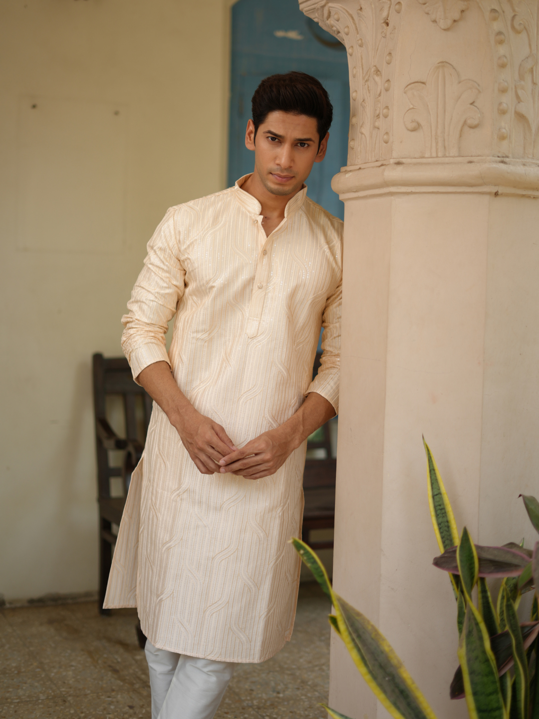 Ivory Lucknowi Kurta Set