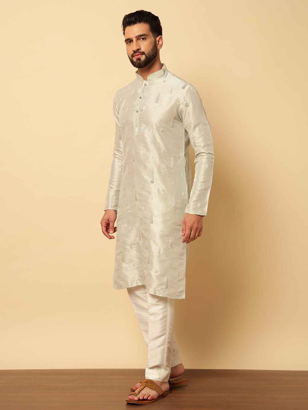 Magnet Men's Off White Embroidered Kurta Trouser Set