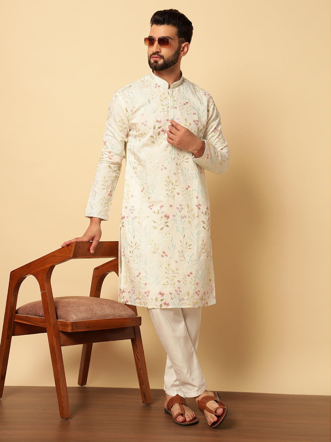 Magnet Men's Embroidered Multi Print Kurta Set