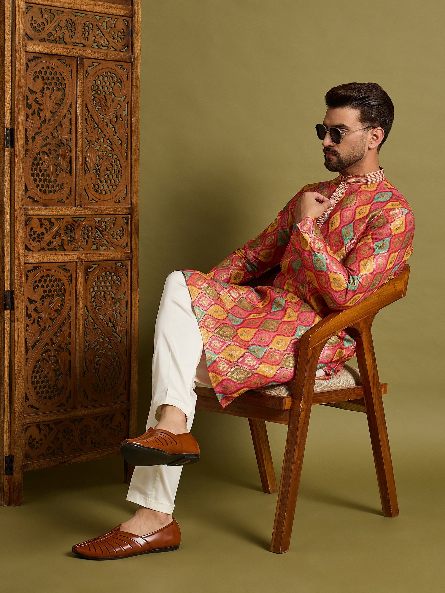 Multi Brocket Kurta Set