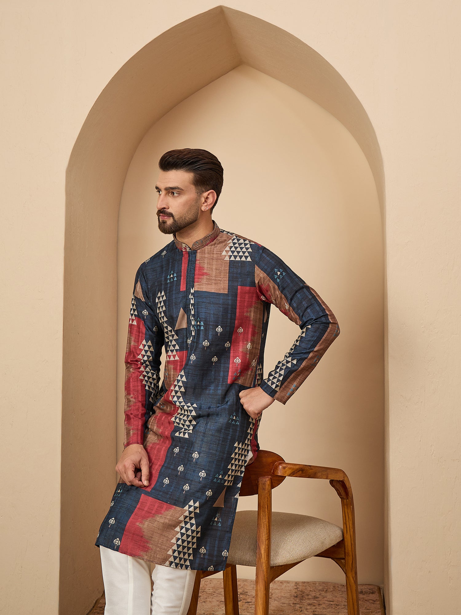 Blue Abstract Printed Kurta Trouser Set