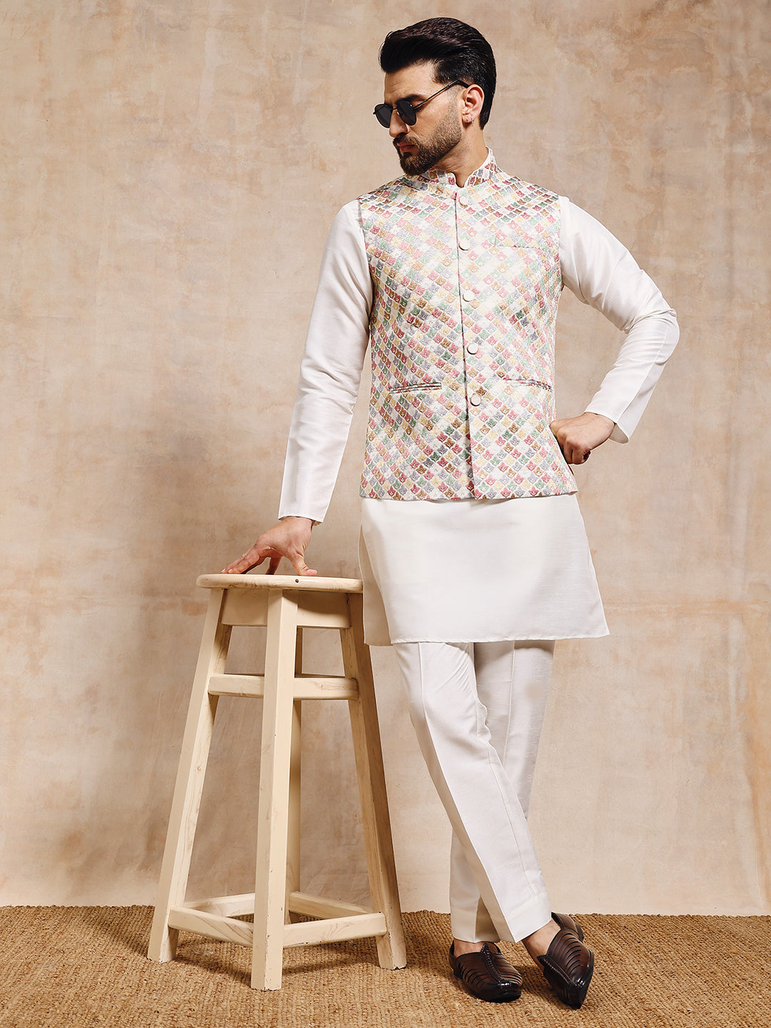 Magnet Men's Multi White Nehru Jacket Set