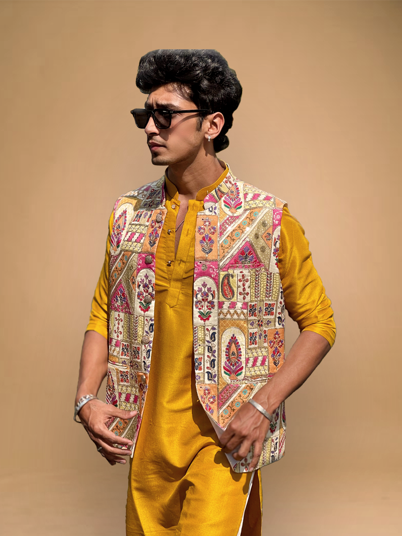 Magnet Men's Yellow Position Print Kurta Koti Set