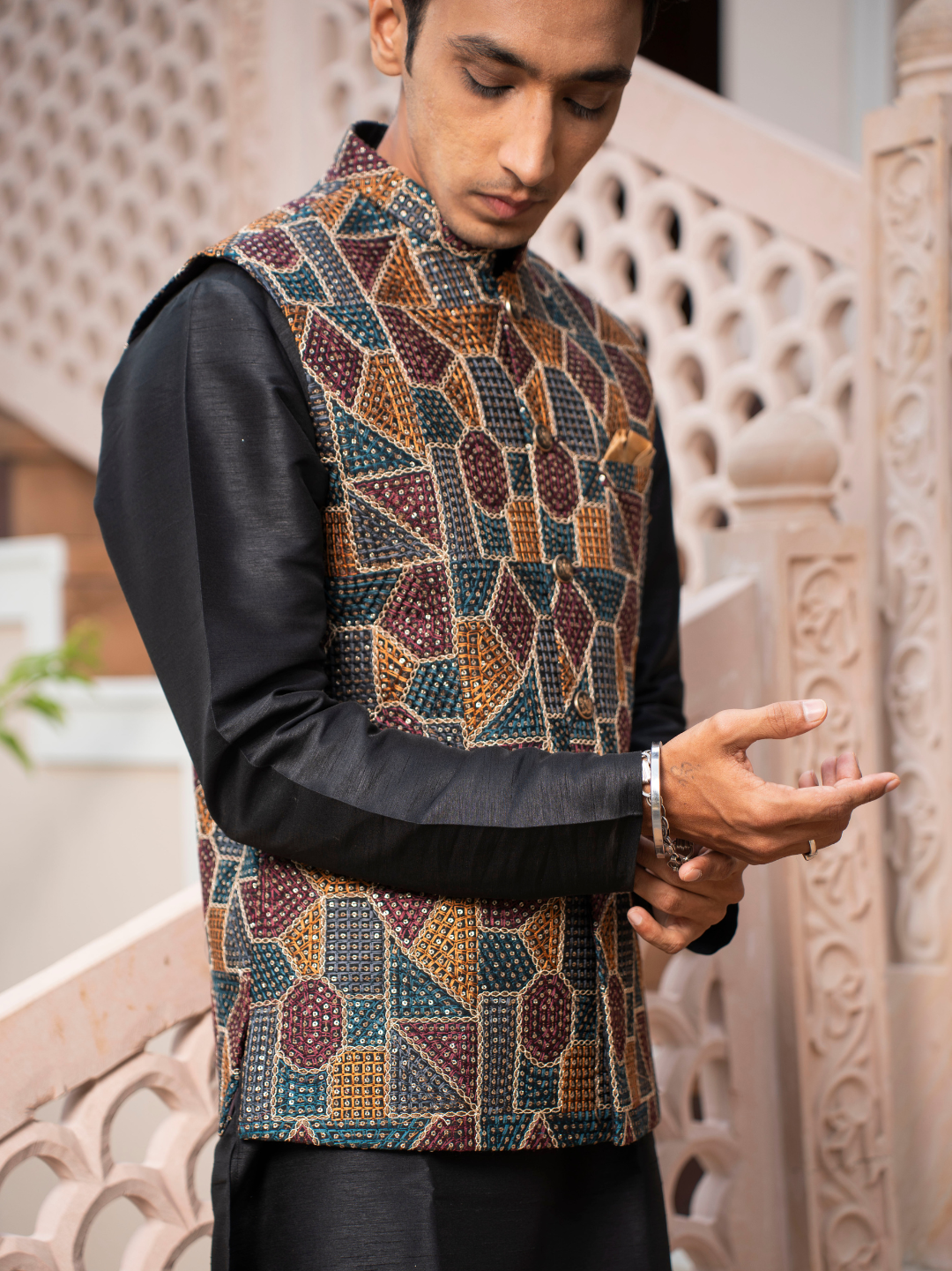 Magnet Men's Black Lucknowi Nehru Jacket Set