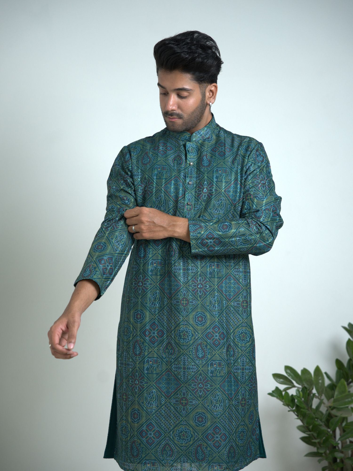 Rama green Bandej Print silk kurta trouser set.