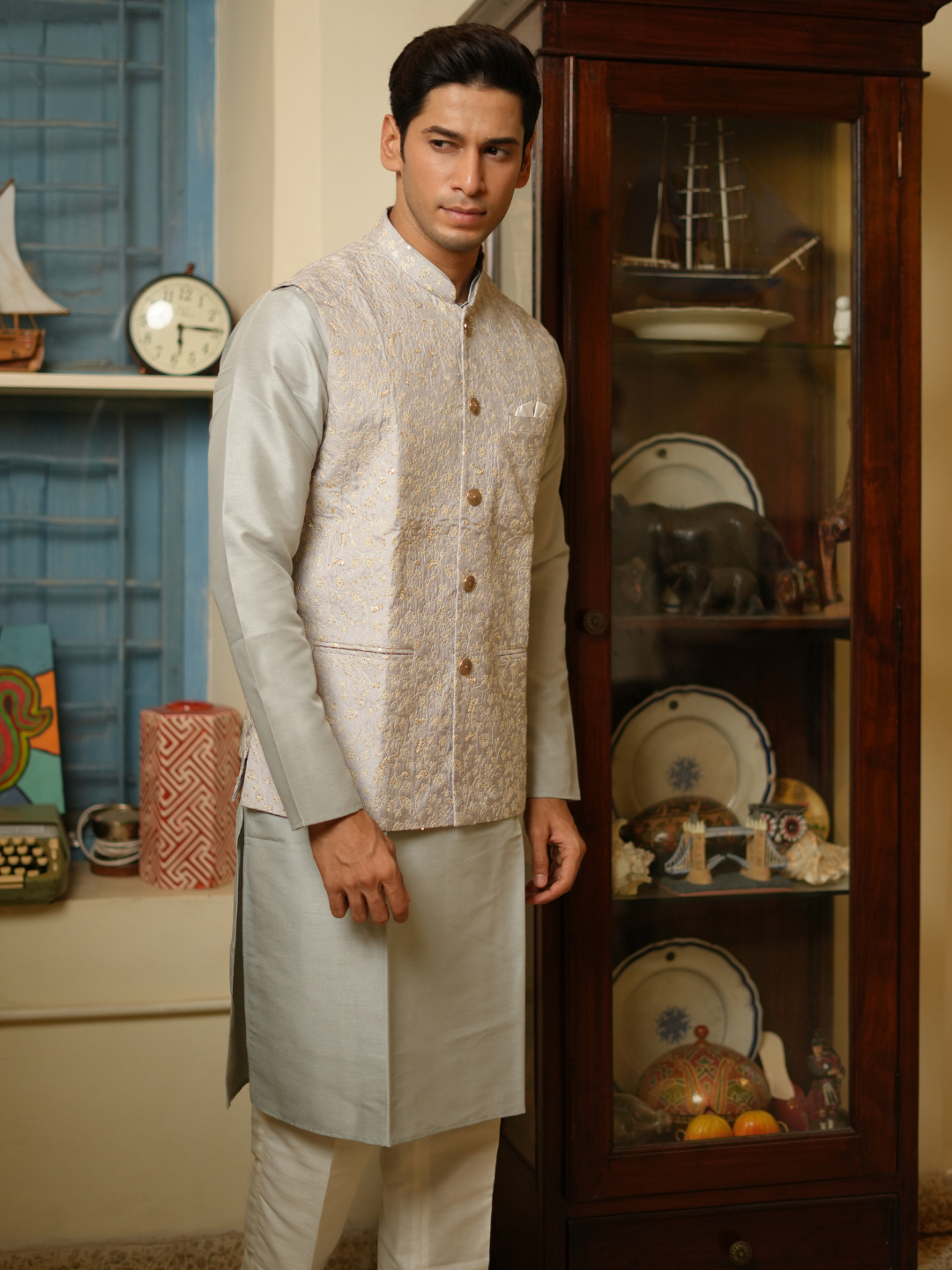 Magnet Men's Grey Kurta Nehru Jacket Trouser Set